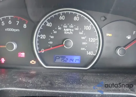 2010 Hyundai Elantra Gls z USA, uszkodzony, nr VIN KMHDU4AD4AU835250